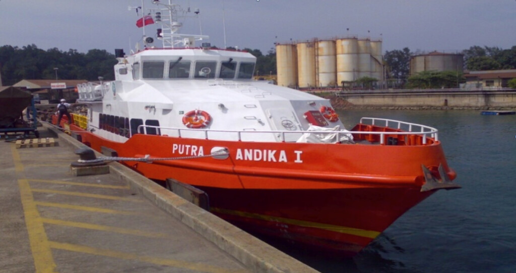 Fast Crew Boat Vessel Specifications PJZ Marine Services Sdn Bhd - Fast Crew Boat For Charter Malaysia