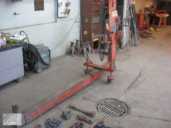 Guy Chart Frame Machine - Chart Fast Track Frame Machine