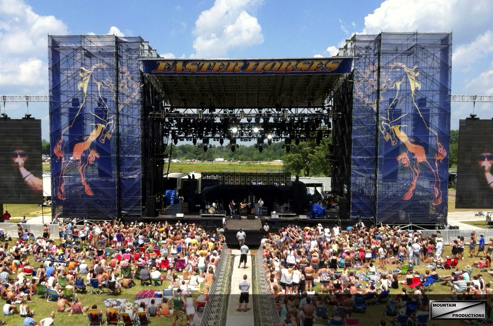  STAGING SPOTLIGHT The Hercules Grid System Mountain NEWs - Seating Chart Faster Horses